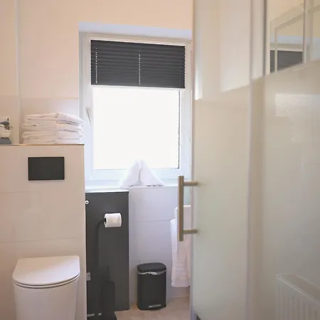Erdgeschosswohnung Befindet Sich In Alt-westerland. Apartmán *