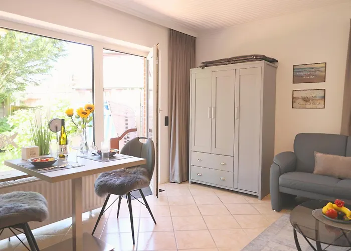 Erdgeschosswohnung Befindet Sich In Alt-westerland. * Βέστερλαντ